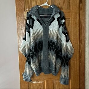 Vintage SweaterHouse Zip Up Knit Sweater